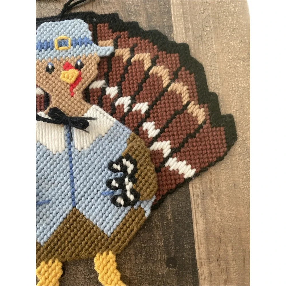 Vtg Plastic Canvas Thanksgiving Wall Decor Lot Pilgrim Turkey Cornucopia‎